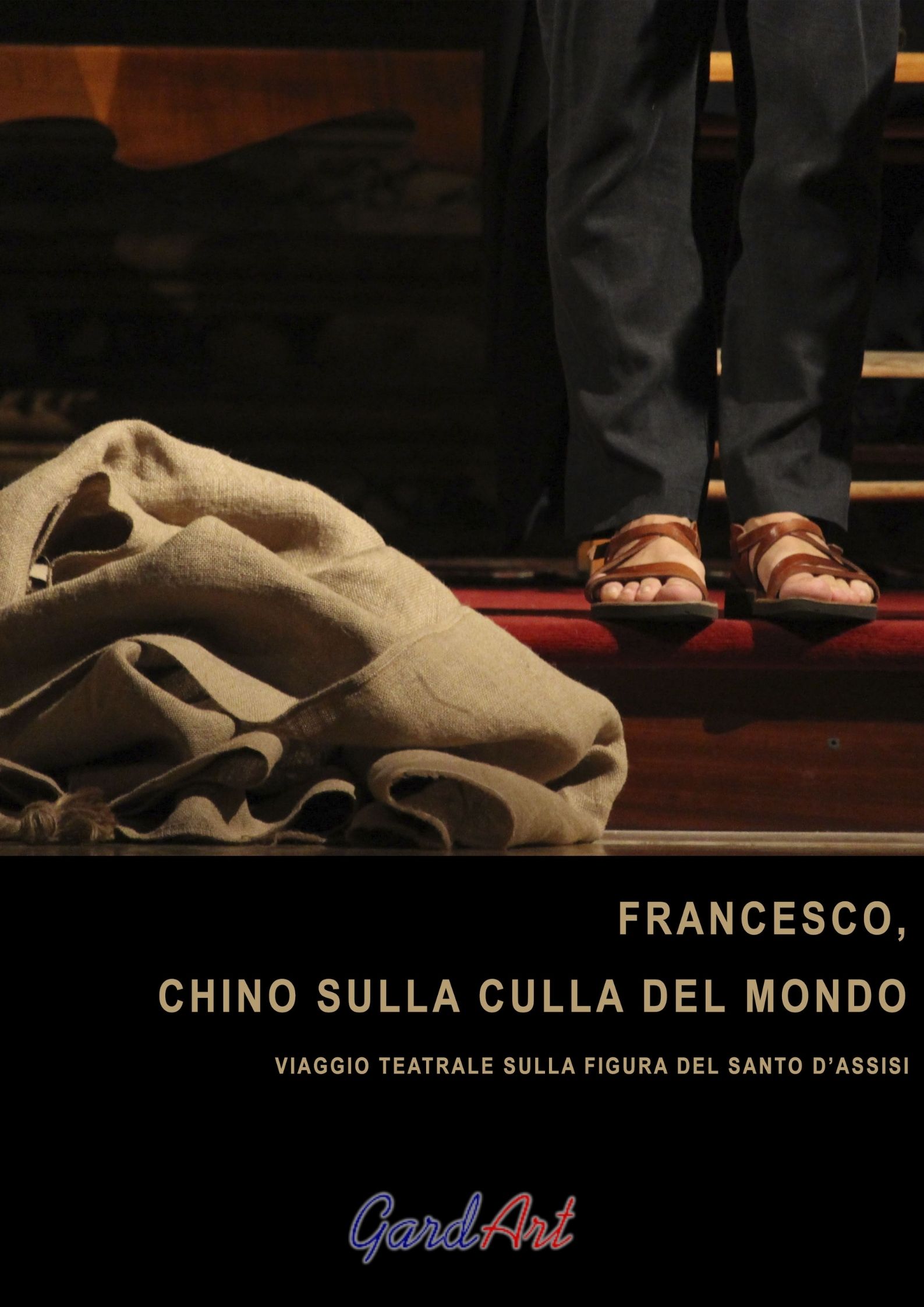 3 FRANCESCO CHINO SULLA CULLA DEL MONDO